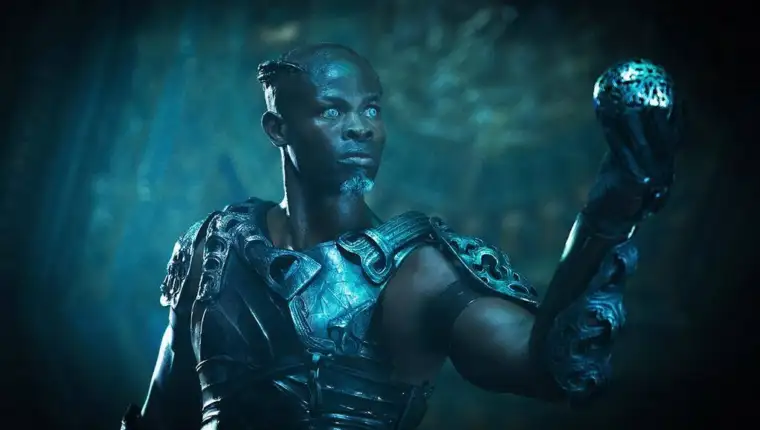 Djimon Hounsou
