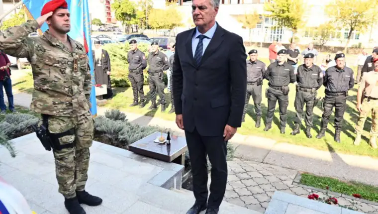 sinisa karan