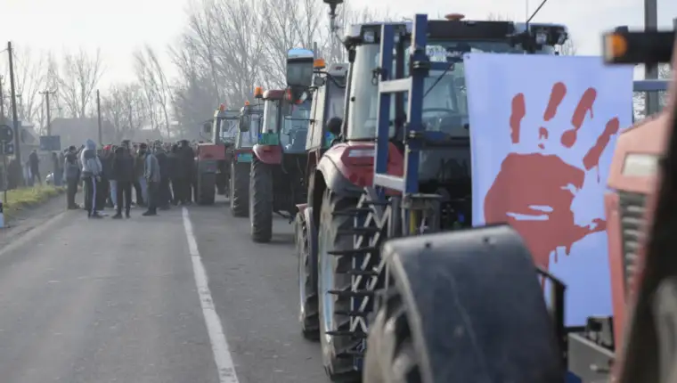 1737805576-NOVI-SAD_BLOKADA-PAORA-I-STUDENATA-KOD-RUMENKE_164-1024x683
