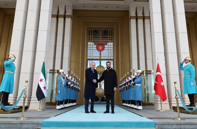 AA-20250204-36954331-36954327-ERDOGAN_I_PRIVREMENI_SIRIJSKI_PREDSJEDNIK_ALSHARAA_SE_SASTALI_U_ANKARI