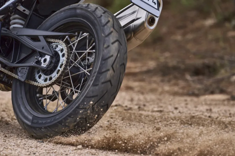 pirelli guma za motocikl