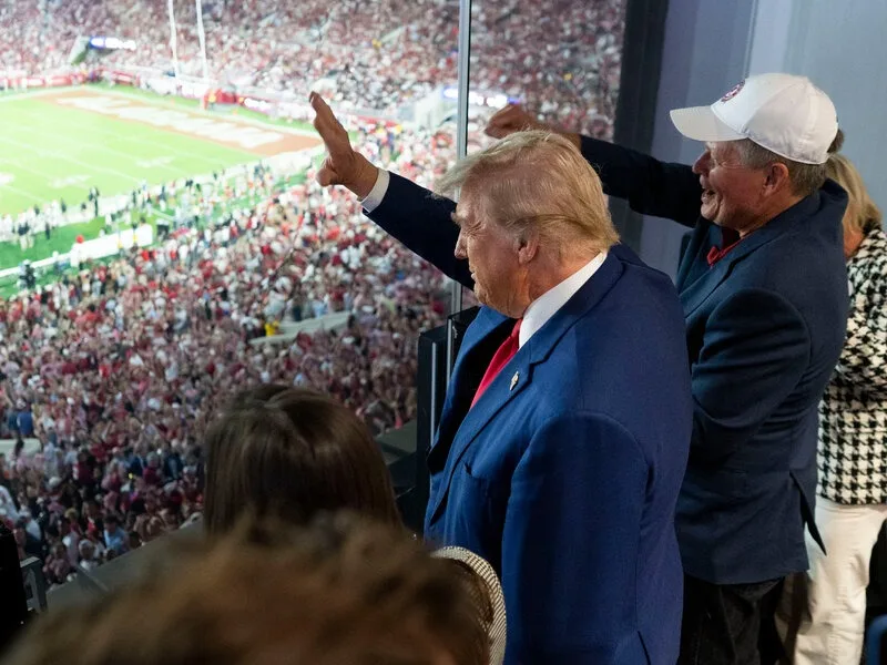trump na stadionu