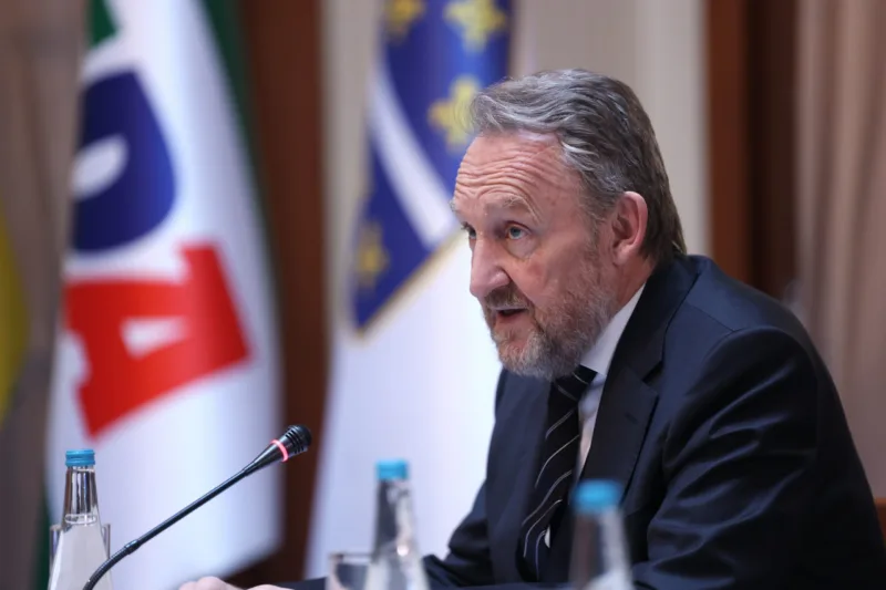 Bakir Izetbegović