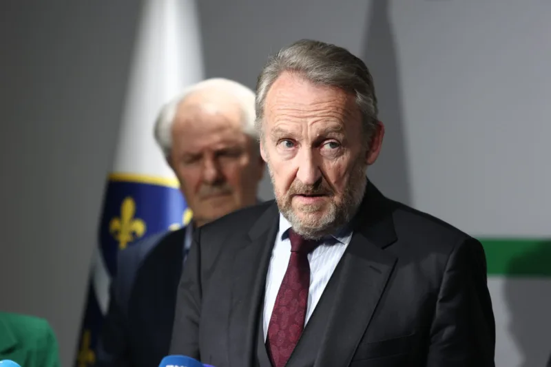 bakir izetbegovic press SDA Raport (12)