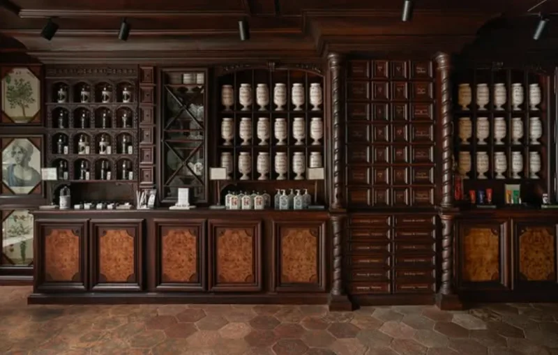 Officine Universelle Buly 1803