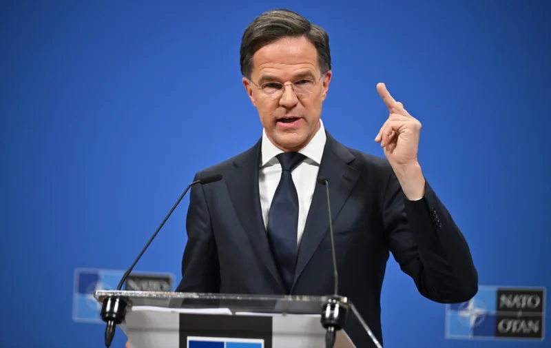 AA-MARK_RUTTE-2
