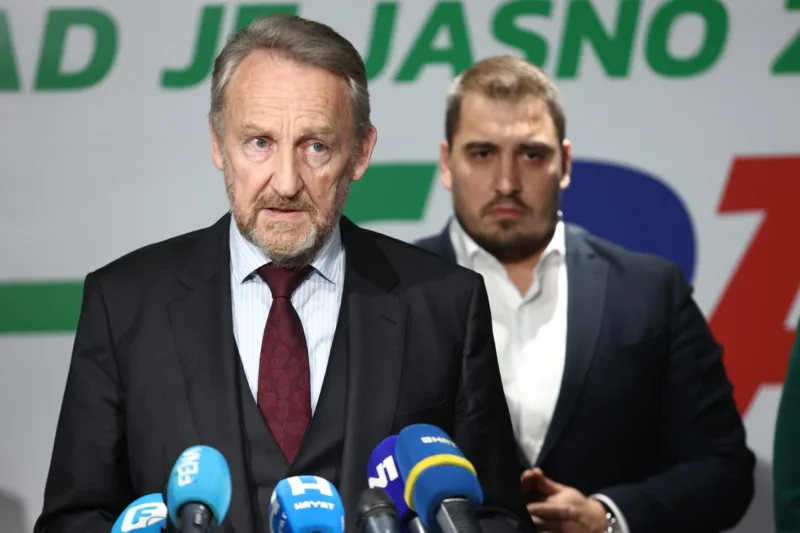 bakir izetbegovic press SDA Raport (18)