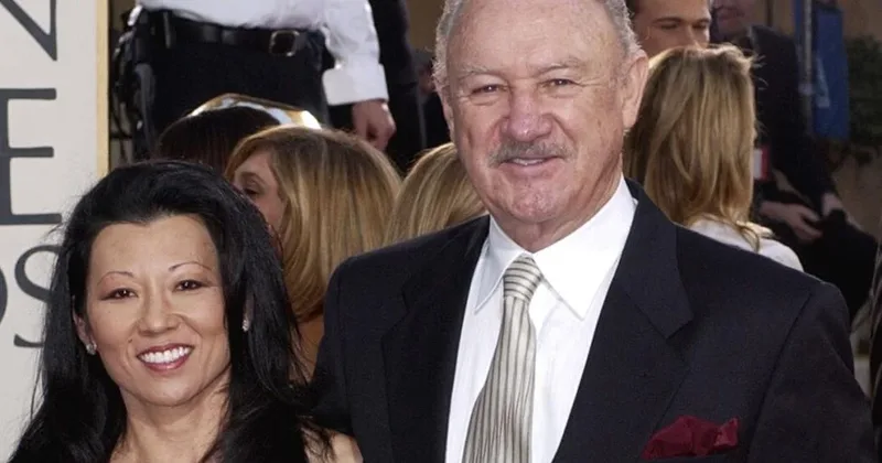 gene-hackman-his-wife-and-his-dog-found-dead-in-santa-fe-v0-zhrCqcPrgiHPCnXeXoe9KXKJKn1Z61YVsccIX19A4P8