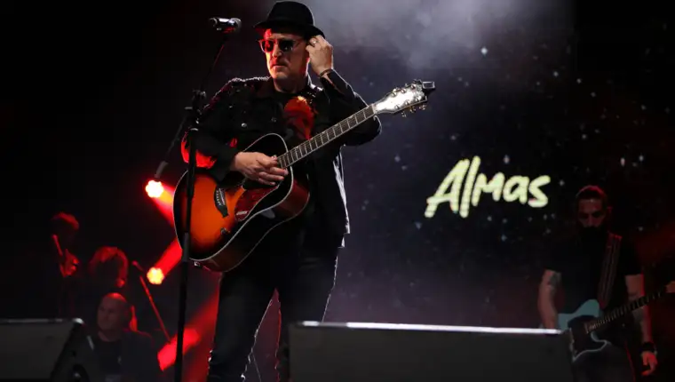 Almas Smajlović performs at BKC in Sarajevo, May 9, 2024.