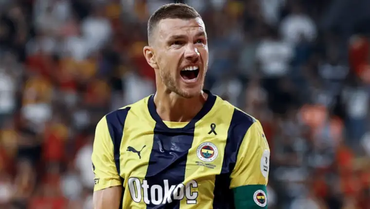edin-dzeko-fenerbahce2-1724057034-145444