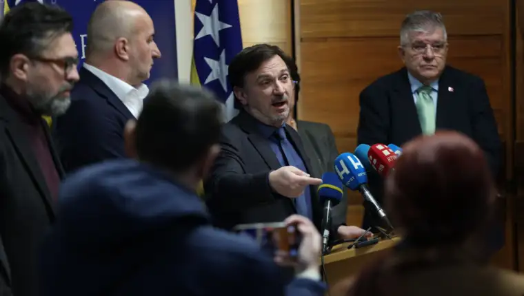 amir hasicevic fena ns parlament