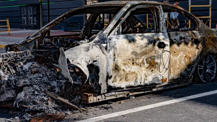 izgorjelo auto 4