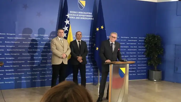 bosic opozcija