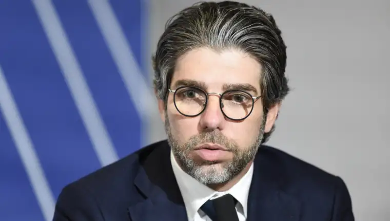 juninho-olympique-lyon-2020-1637176801-74906