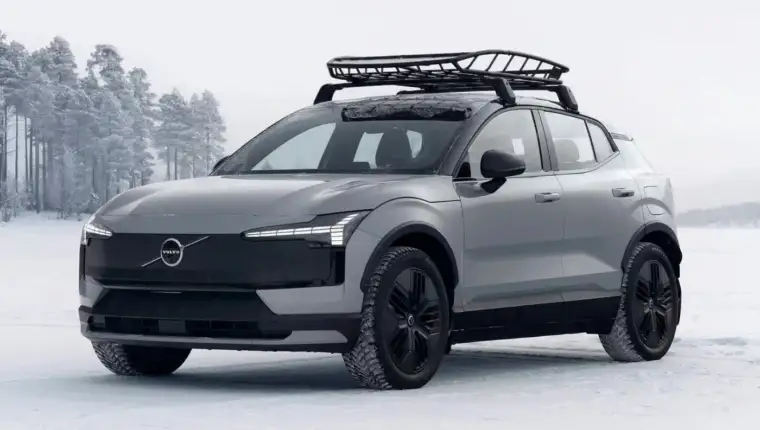 volvo EX30 Cross Country