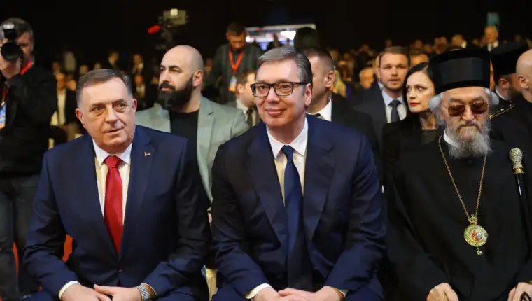 vucic dodik