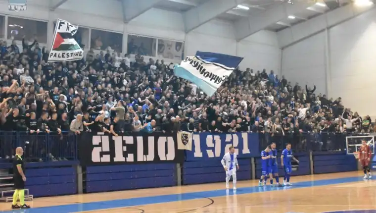 manijaci dvorana