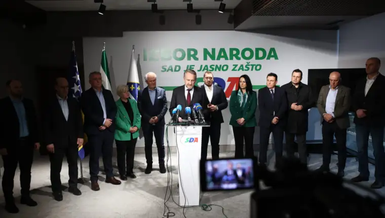 bakir izetbegovic press SDA Raport (16)