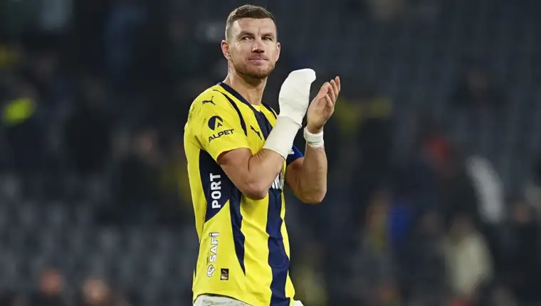 AA-20250216-37073774-37073771-UTAKMICA_FENERBAHCE_KASIMPASA