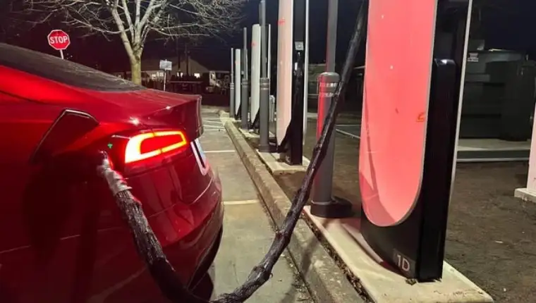 tesla punjač