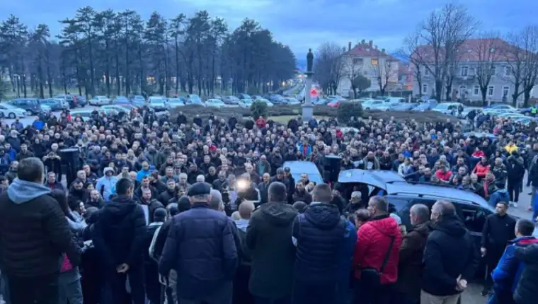 niksic protest 3