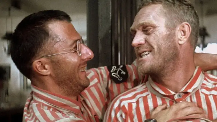 Papillon-The-1973-movie-had-two-superstar-talents-Hoffman-and-McQueen