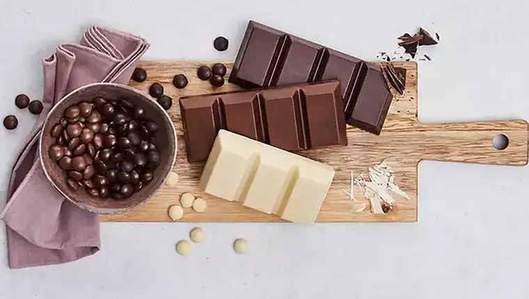baking-ingredients-chocolate-coating