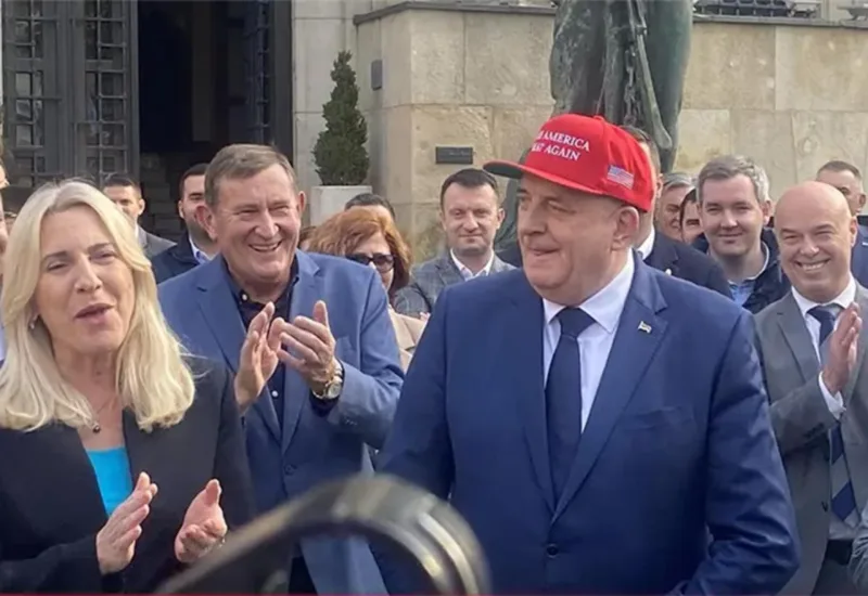 dodik_kapa_trump