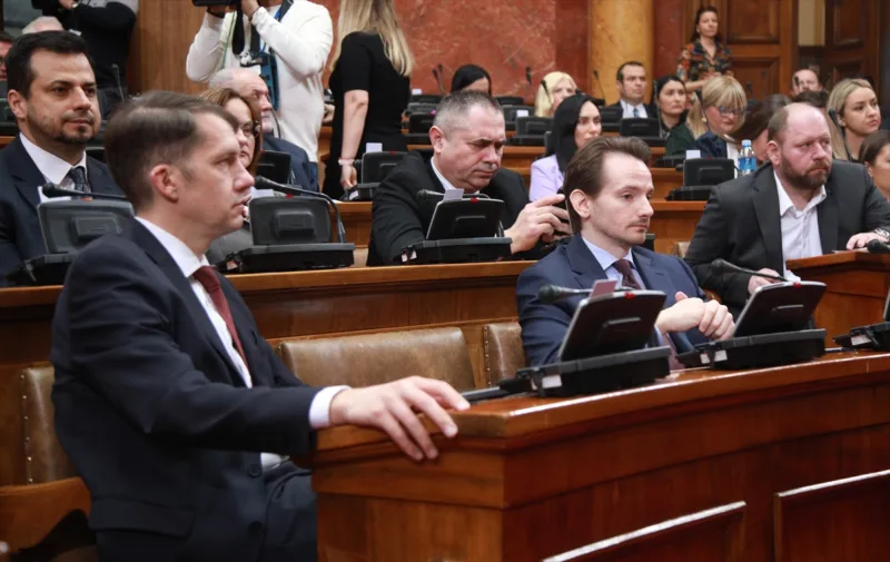 AA-20250311-37303375-37303371-NASTAVAK_SJEDNICE_NARODNE_SKUPSTINE_SRBIJE_NA_KOJOJ_CE_BITI_KONSTATOVANA_OSTAVKA_PREMIJERA