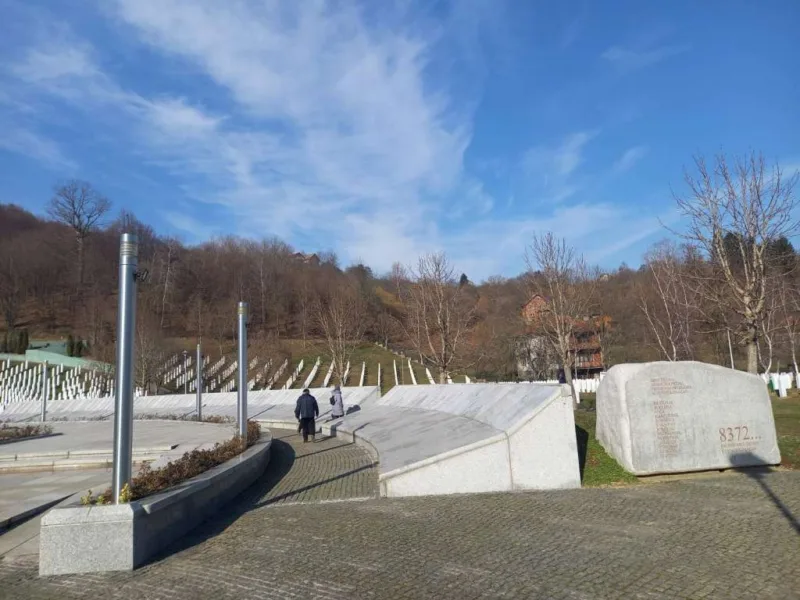memorijalni centar srebrenica