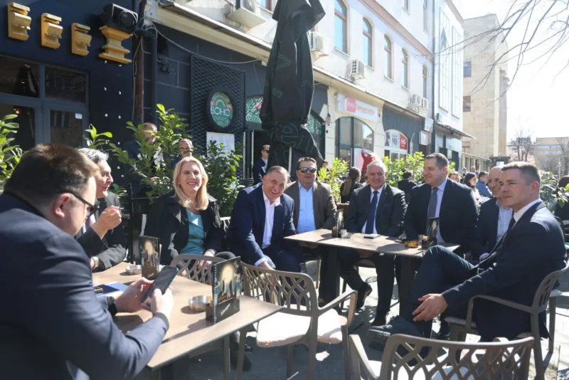 dodik-kafic-s