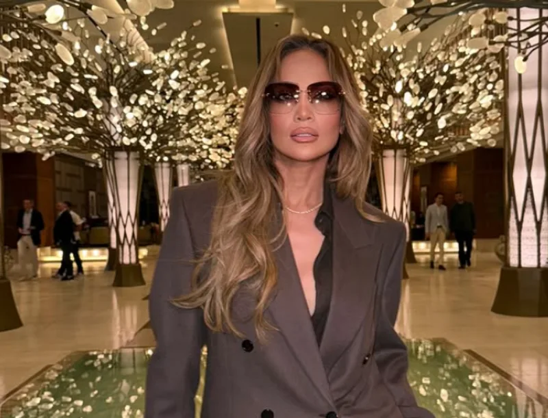 Jennifer Lopez