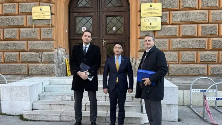 kozljak i sefovi kabineta ustavni sud