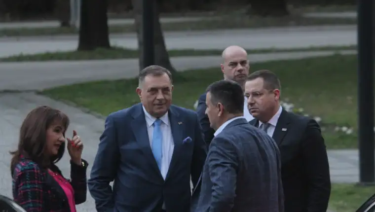 dodik nsrs dolazi raport (5)