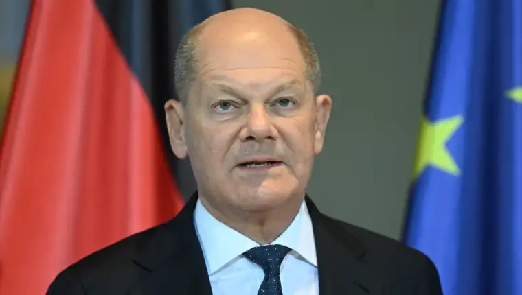 AA-20250318-37382518-37382505-SASTANAK_MACRON_SCHOLZ_U_BELINU