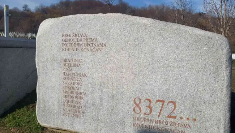 memorijalni-centar-srebrenica2