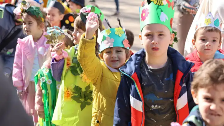Šareni defile mališana bihaćkih vrtića