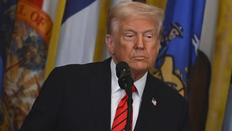 AA-20250320-37404485-37404483-TRUMP_POTPISAO_UKAZ_O_UKIDANJU_MINISTARSTVA_OBRAZOVANJA_SADA