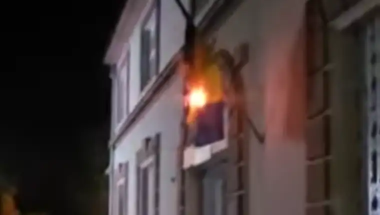 brčko zapaljena zastava bih