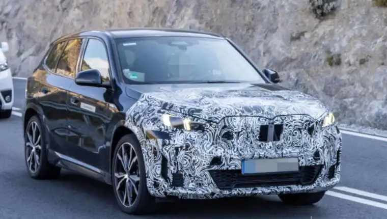 BMW iX1