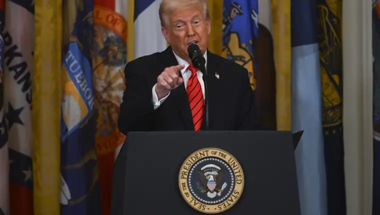 AA-20250320-37404485-37404479-TRUMP_POTPISAO_UKAZ_O_UKIDANJU_MINISTARSTVA_OBRAZOVANJA_SADA