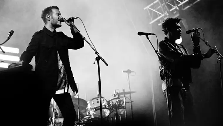 Massive_Attack,_Saint-Petersburg,_2010-09-26_(cropped)