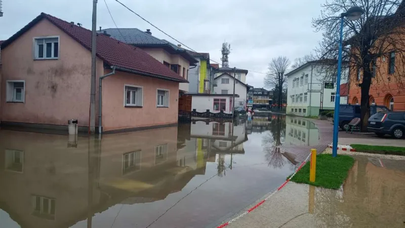 sanski most poplave fena