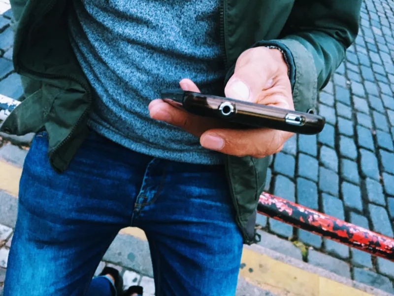 smartphone pametni telefon freepik