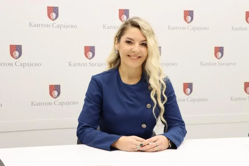 adna mesihović