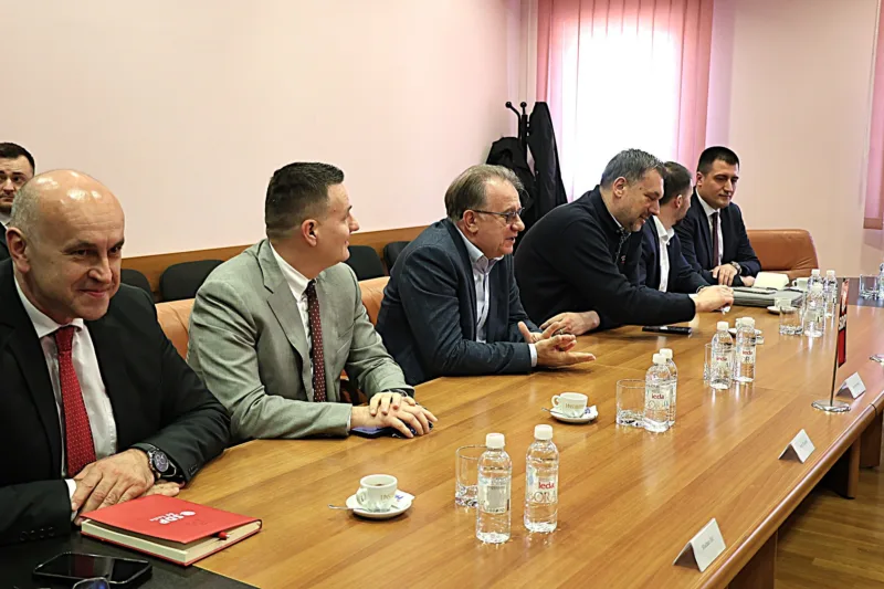 Počeo sastanak HDZ BIH i Trojke
