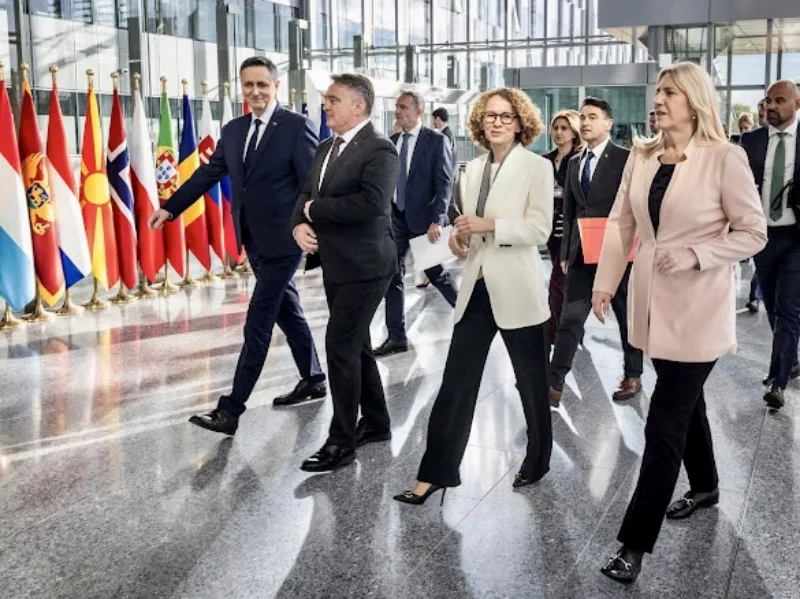 Predsjedništvo BiH pred sastanak NAC-a (izvor NATO), 2