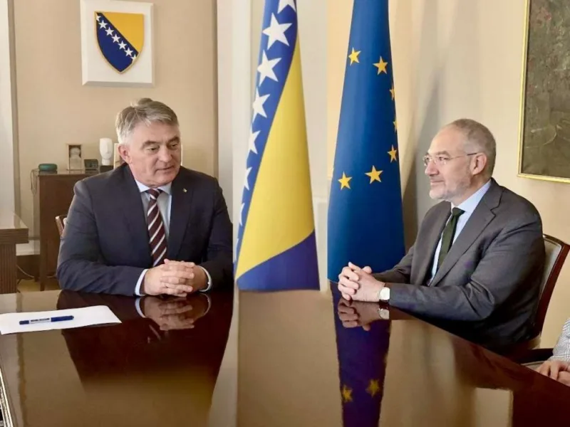 komšić