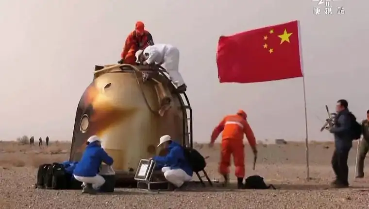 kineski astronauti prizemljeni