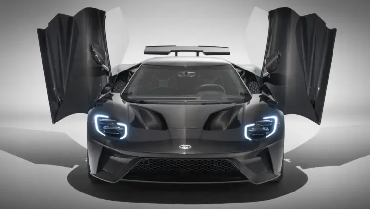 ford od karbonskih vlakana